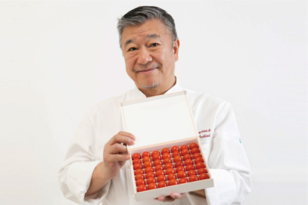落合シェフとosmicトマトの写真